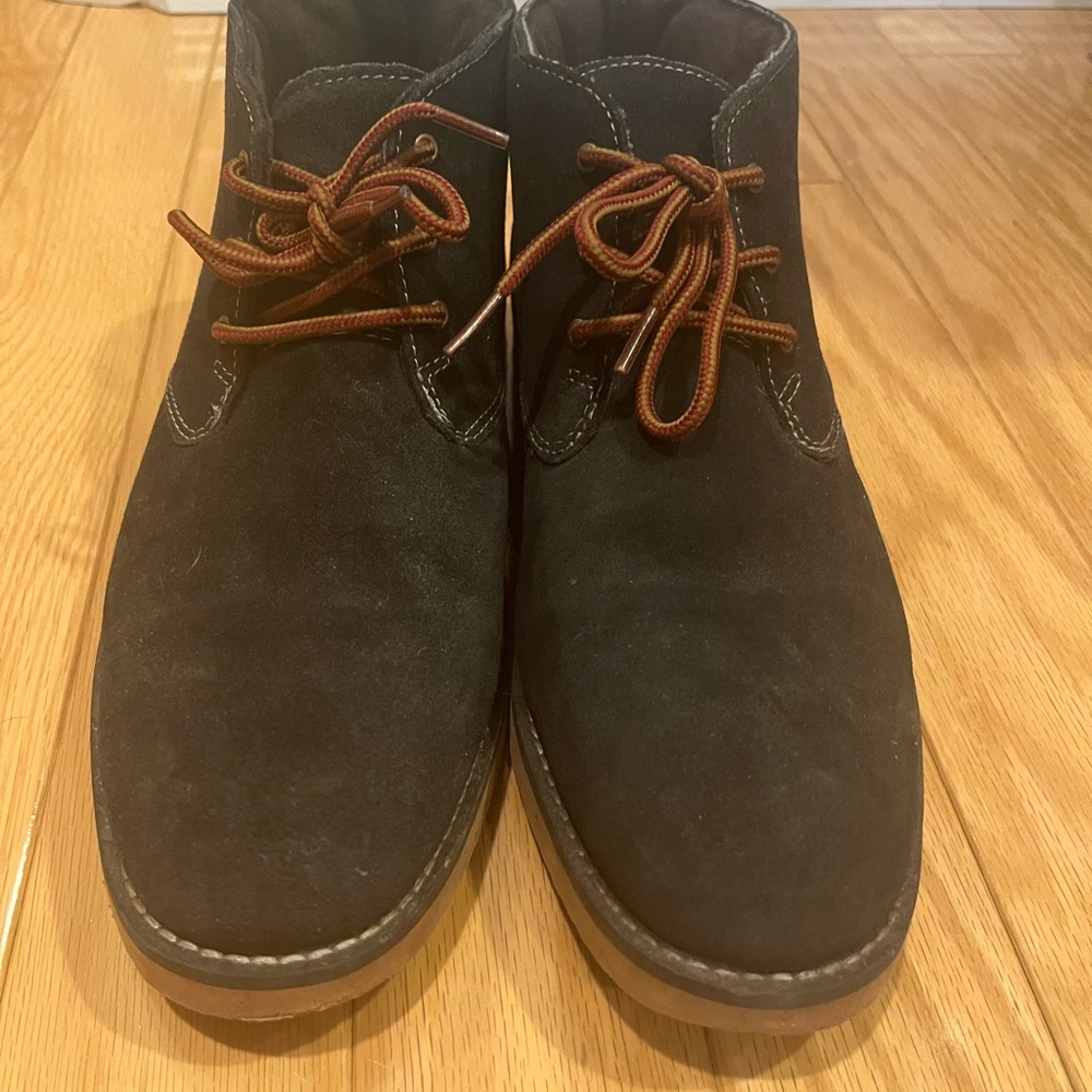 Classic Black Chukka Boots with Brown Laces